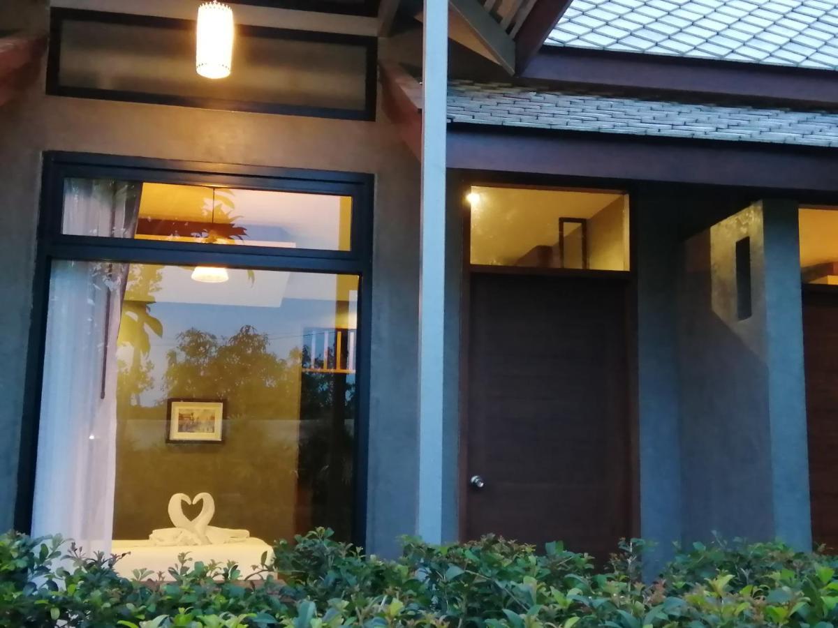 Jr Place Klong Muang Beach Exterior photo