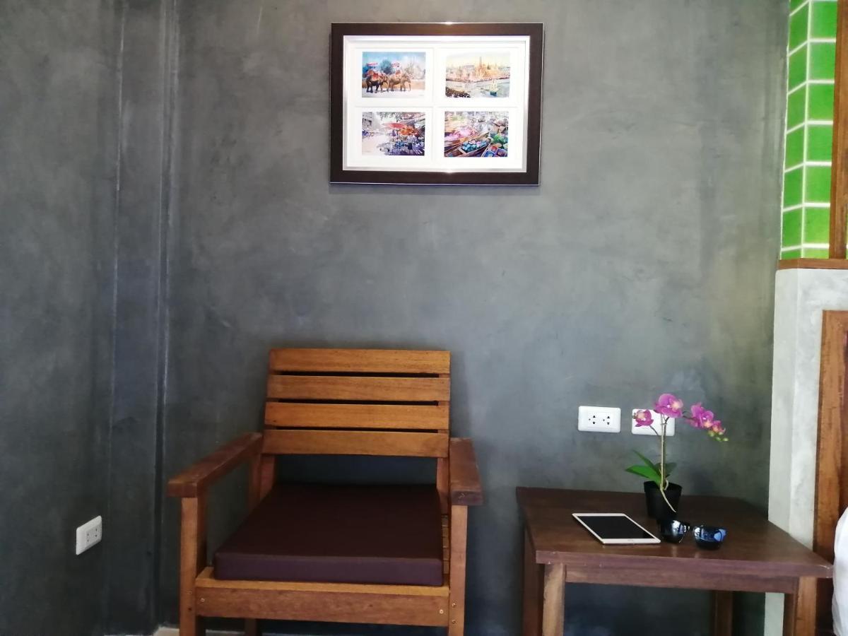 Jr Place Klong Muang Beach Exterior photo