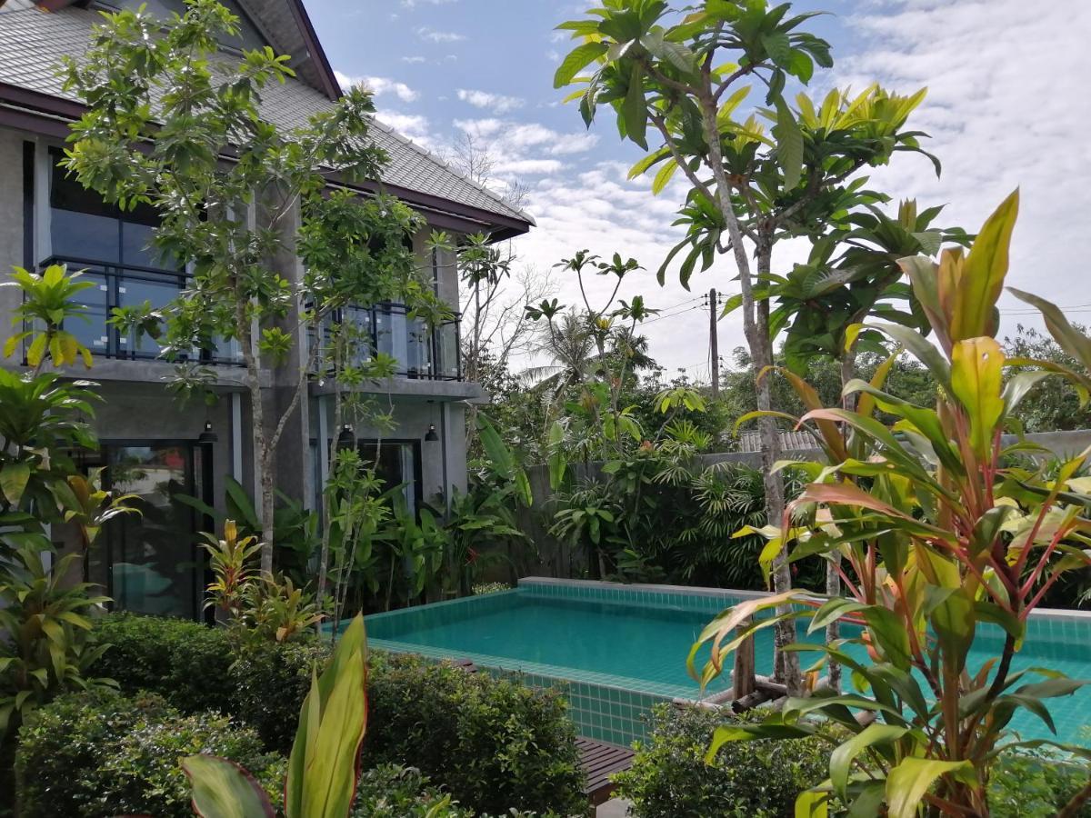 Jr Place Klong Muang Beach Exterior photo
