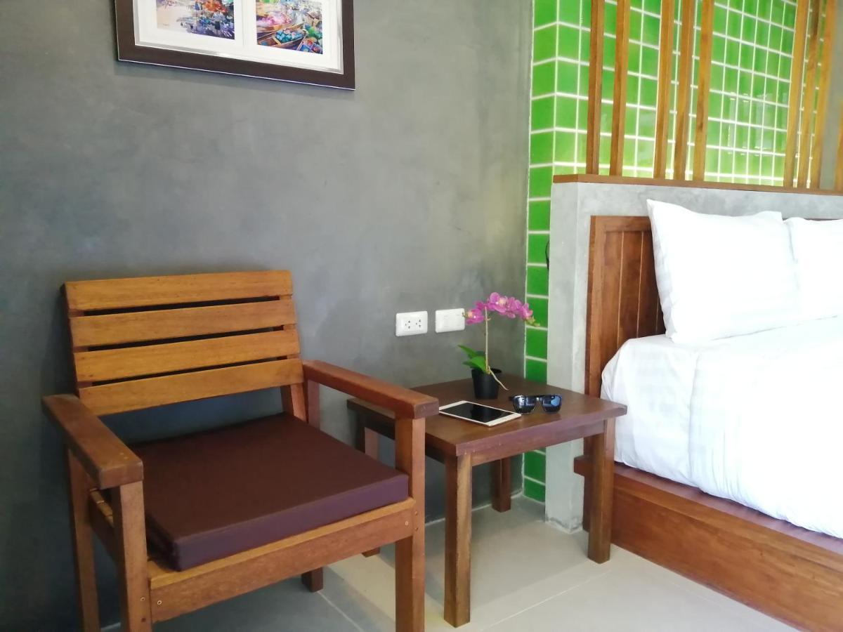 Jr Place Klong Muang Beach Exterior photo