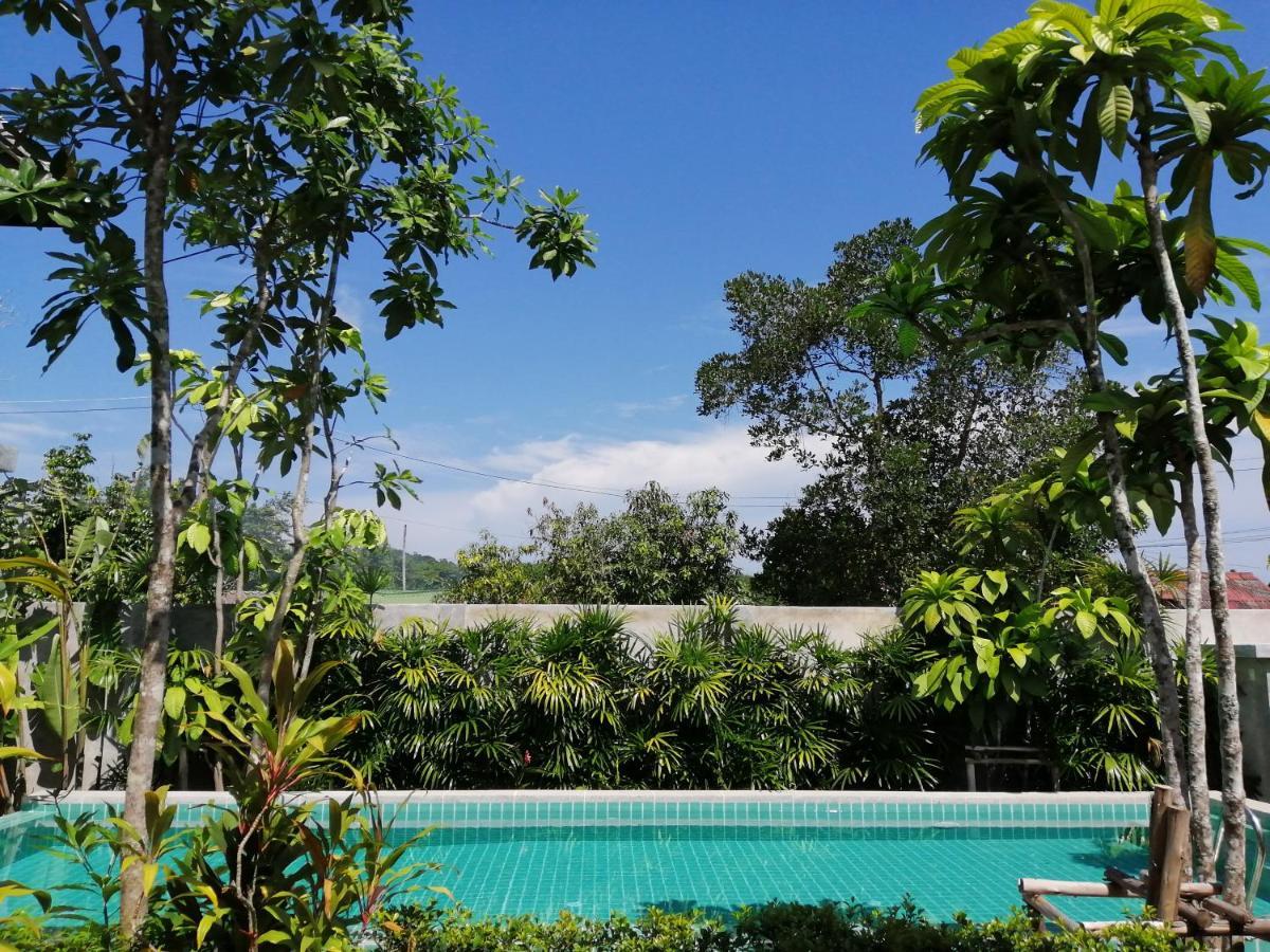 Jr Place Klong Muang Beach Exterior photo
