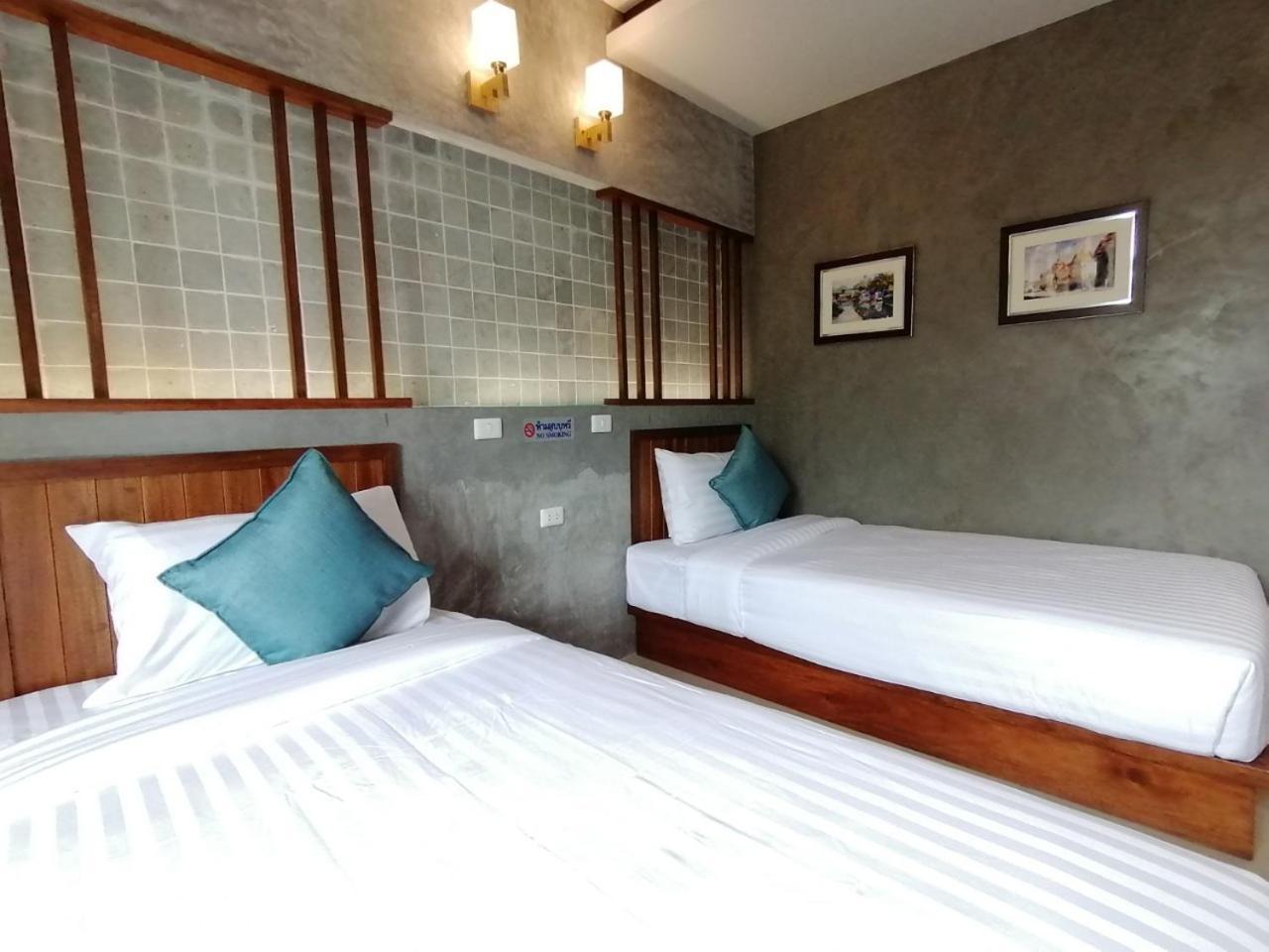 Jr Place Klong Muang Beach Exterior photo
